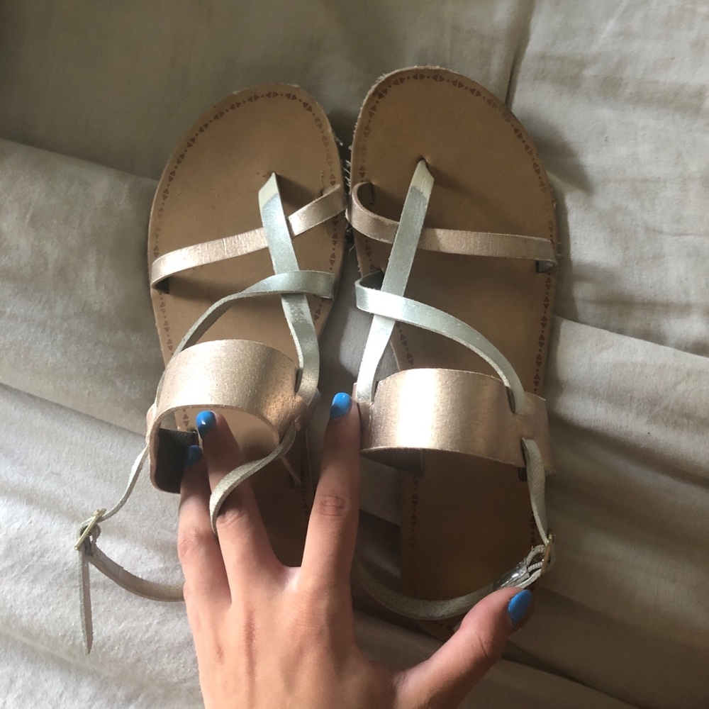 GAP sandals